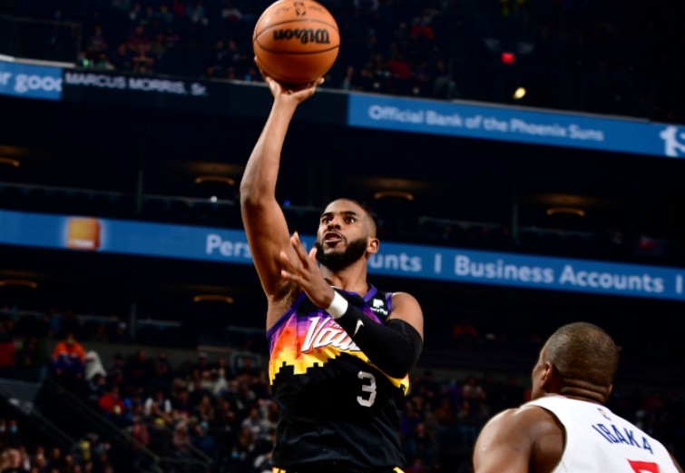 包含战术大师：分析NBA顶级战术布置的奥秘的词条