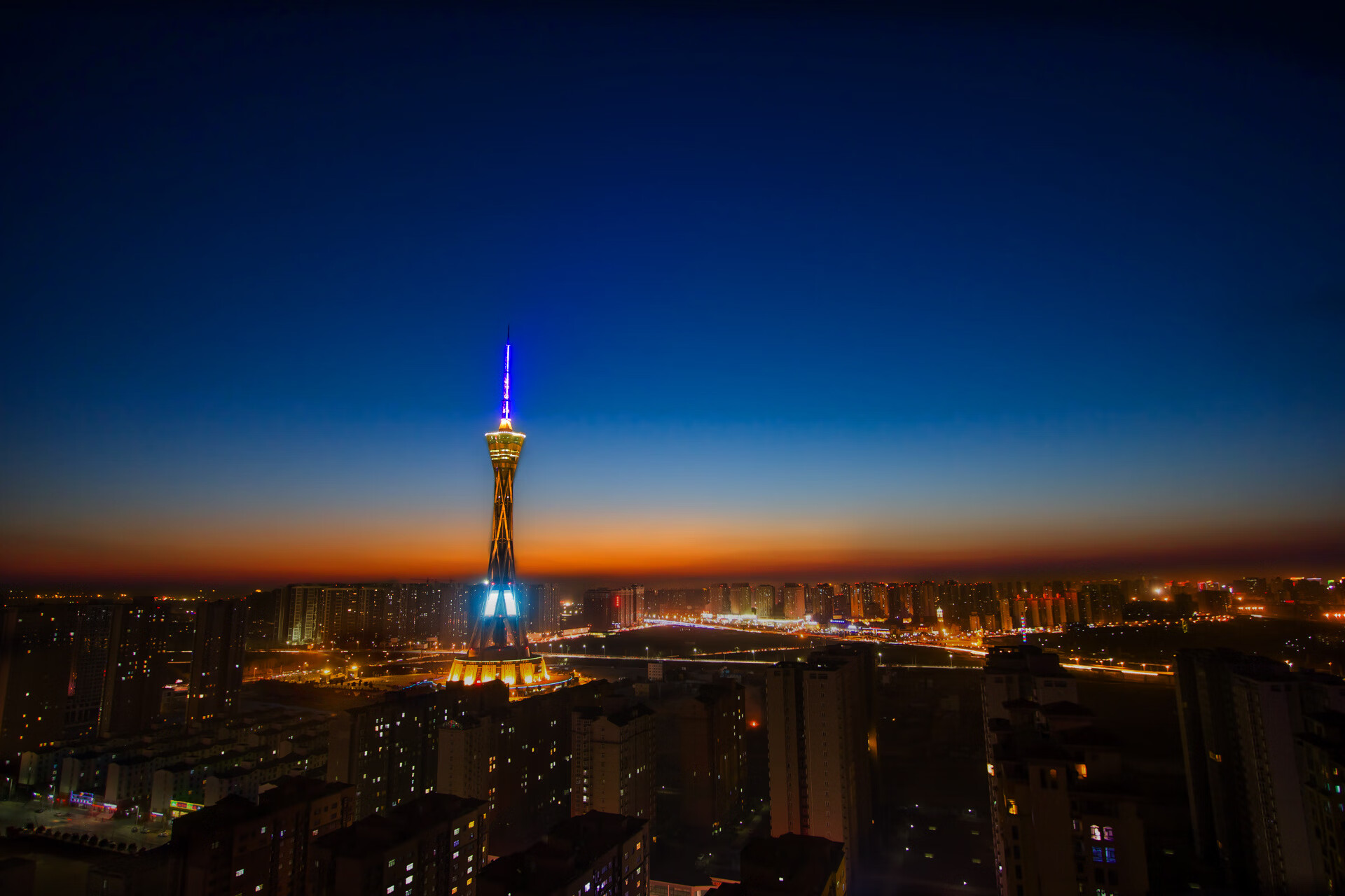 青训队伍梯度构建不清晰,梯队和青训的区别